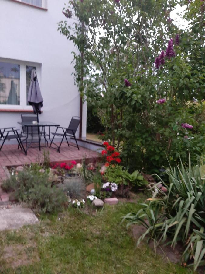 Apartament - 3 Pokojowe Dwupoziomowe Mieszkanie Z Ogrodem Крокова Экстерьер фото